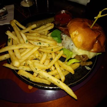 Spencer's for Steaks and Chops - The plate looked promising. - Steakhouses Near Me - Seattle, Washington