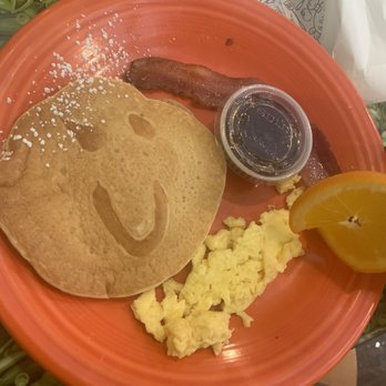 Citrus the Diner - Kids happy face meal - Diners Near Me - Denver, North Carolina