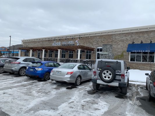 Laura’s Bar and Grill by null