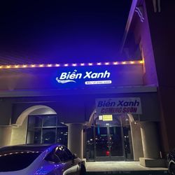 Biển Xanh Restaurant