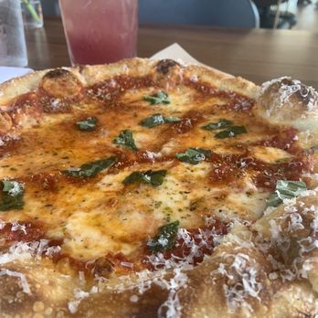 North Italia - Margherita Pizza - Italian Near Me - Phoenix, Arizona