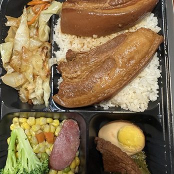 Momo Cafe - Taiwanese Near Me - Fairfax, Virginia Momo Cafe - Taiwanese Near Me - Fairfax, Virginia