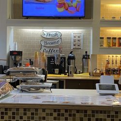 Bonjour Cafe