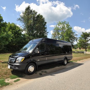 Able Limousine - Airport Shuttles Near Me - Hopkinton, Massachusetts