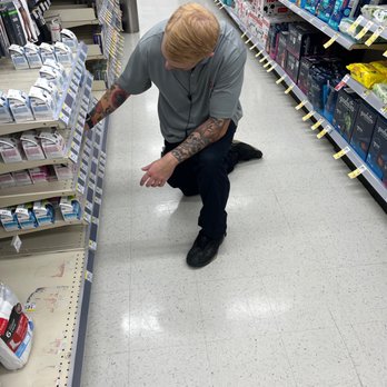 Walgreens - hard worker - Drugstores Near Me - Clarksville, Maryland Walgreens - hard worker - Drugstores Near Me - Clarksville, Maryland