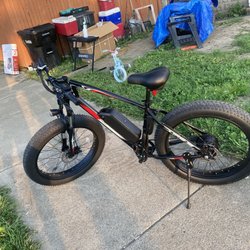 Warren Bike Shop - Fat Tire E-Bike