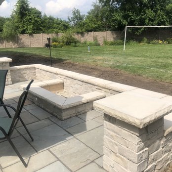 Montanos Landscaping - Landscaping Near Me - Naperville, Illinois Montanos Landscaping - Landscaping Near Me - Naperville, Illinois