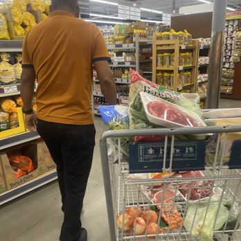 Save A Lot - Picking up groceries. - Grocery Near Me - Jacksonville, Florida Save A Lot - Picking up groceries. - Grocery Near Me - Jacksonville, Florida