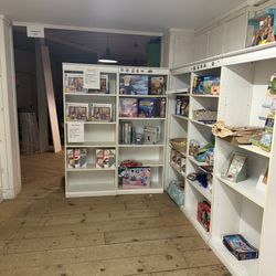 Minds Alive - 2nd floor discounts