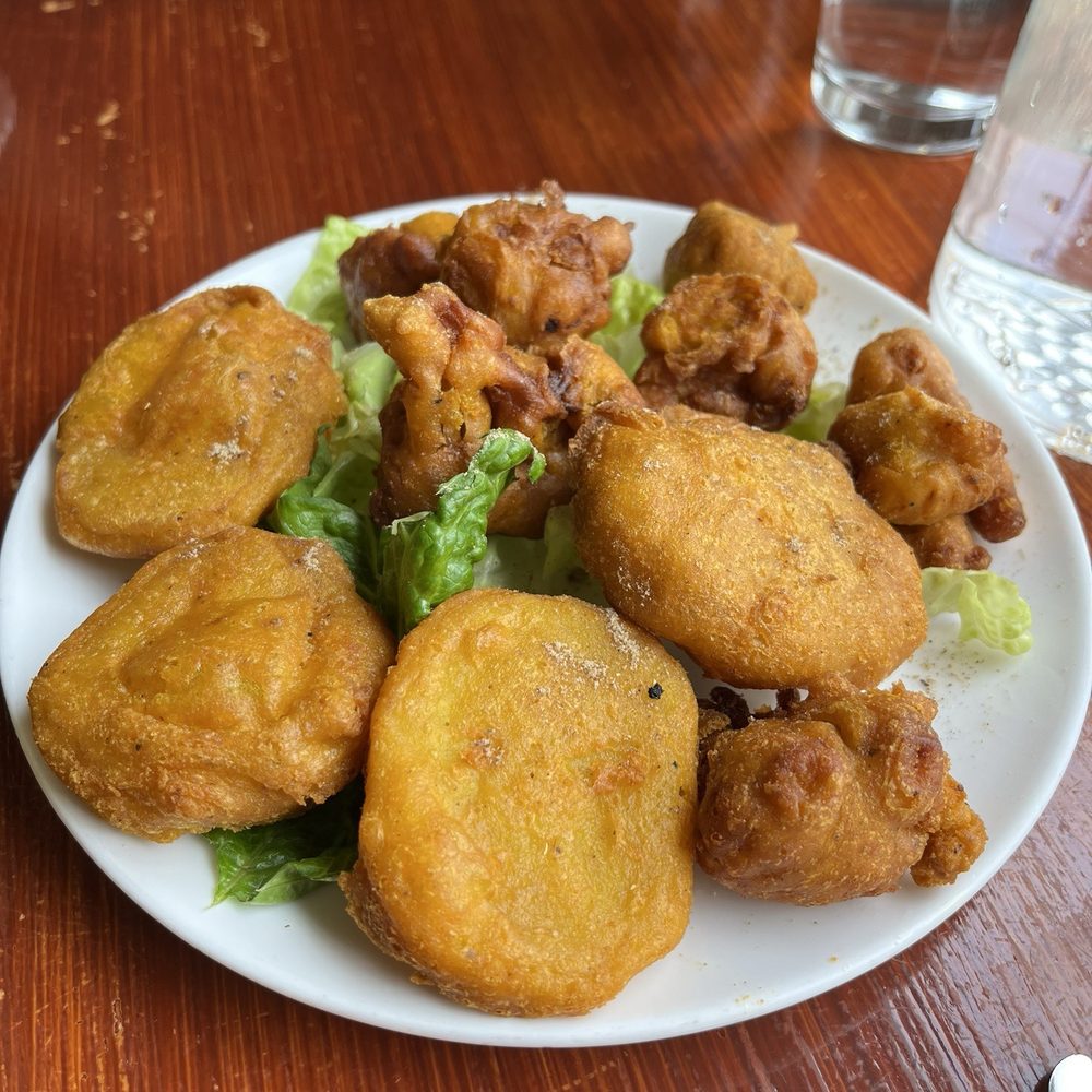 Cedars in University District - Cauliflower & Potato Pakoras - Indian Near Me - Seattle, Washington Cedars in University District - Cauliflower & Potato Pakoras - Indian Near Me - Seattle, Washington