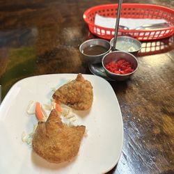 Mt. Everest Grill And Bar - Vegetable Samosa