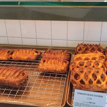 Tous Les Jours - Some of the pastries left - Bakeries Near Me - Minneapolis, Minnesota Tous Les Jours - Some of the pastries left - Bakeries Near Me - Minneapolis, Minnesota