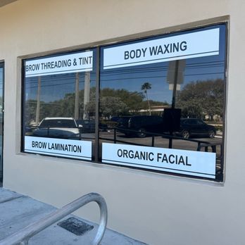 Zee's Threading & Skincare Spa - Skin Care Near Me - Coral Springs, Florida Zee's Threading & Skincare Spa - Skin Care Near Me - Coral Springs, Florida