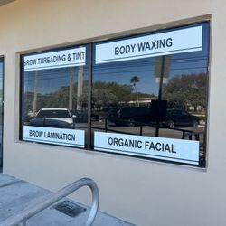 Zee's Threading & Skincare Spa