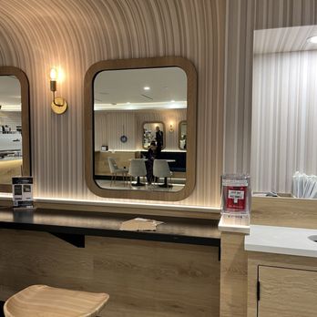 Le Cafe Coffee - Coffee & Tea Near Me - New York, New York Le Cafe Coffee - Coffee & Tea Near Me - New York, New York