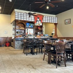 Oishii Japanese Sushi & Grill Restaurant - Inside the restaurant