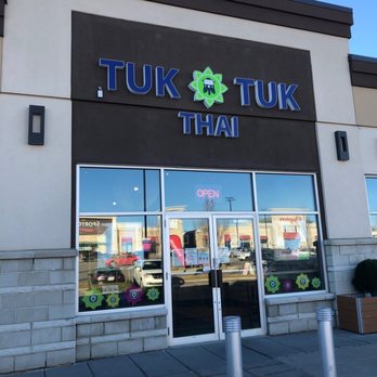 Tuk Tuk Thai - Tuk Tuk Thai Crowfoot Terrace - Thai Near Me - Calgary, Alberta