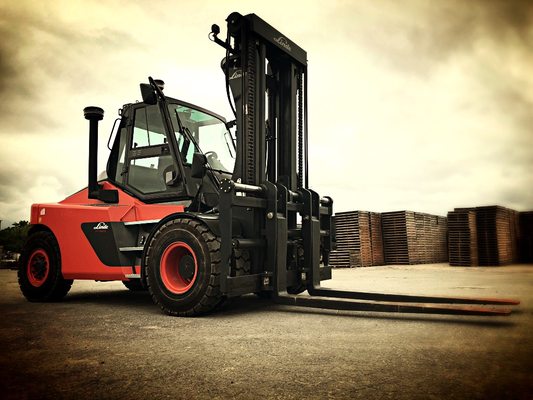 PMT Forklift