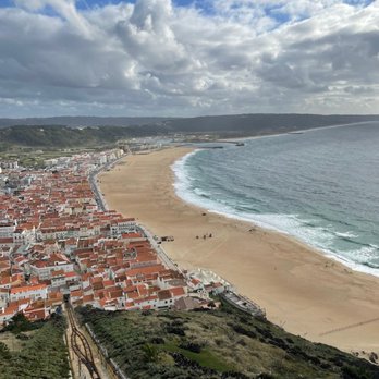 Nazaré - Seafood Markets Near Me - Nazaré, 10