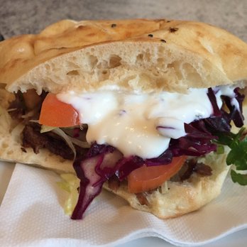 Konuk Kebab - Döner on flatbread - 4.5 euro! - Food Near Me - Esslingen, BW Konuk Kebab - Döner on flatbread - 4.5 euro! - Food Near Me - Esslingen, BW