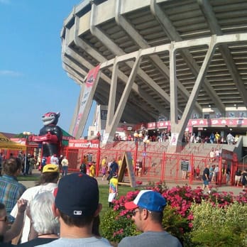 Richmond Flying Squirrels - Professional Sports Teams Near Me - Richmond, Virginia