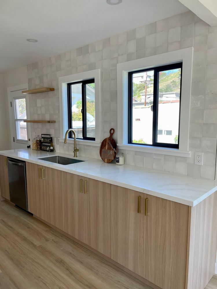 Slide of Solid Base Builders