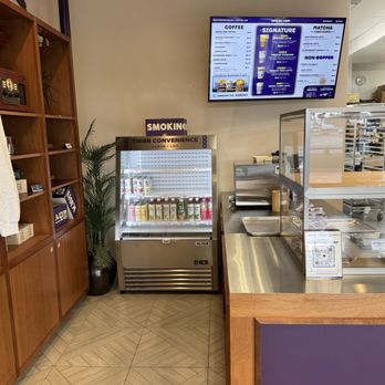 Smoking Tiger Coffee Lab - Cafes Near Me - Huntington Beach, California