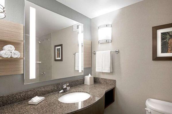 Hilton Garden Inn Cleveland Downtown by null