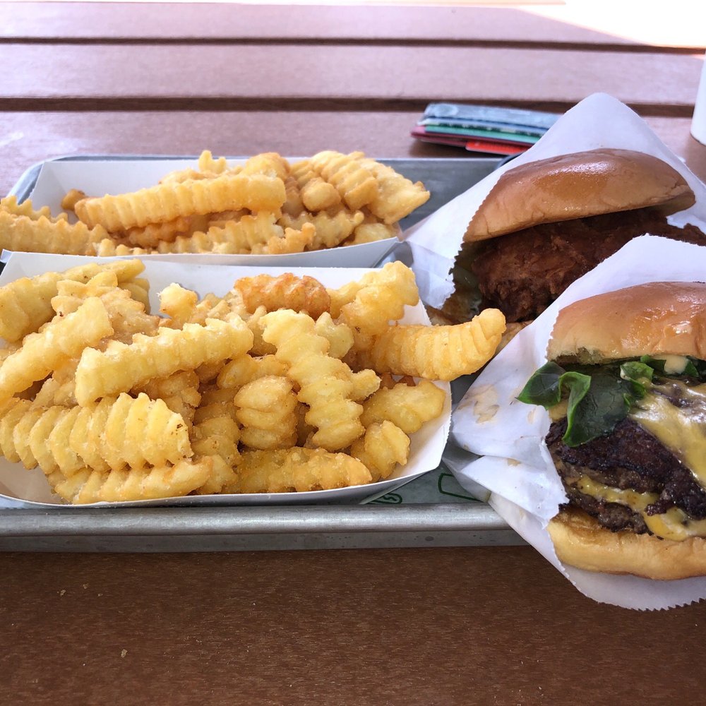 Shake Shack The Falls - Burgers Near Me - Miami, Florida Shake Shack The Falls - Burgers Near Me - Miami, Florida