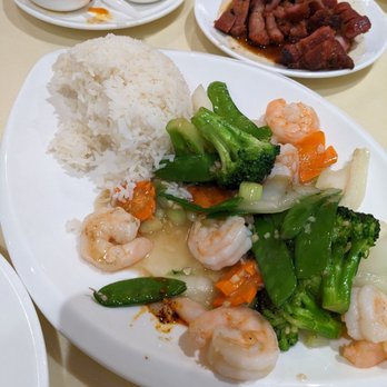 Minghin Cuisine - This is the shrimp and vegetables - Dim Sum Near Me - Naperville, Illinois