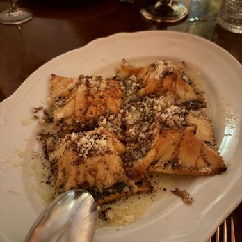 Cucina Alba - Raviolo fornografia - Italian Near Me - New York, New York Cucina Alba - Raviolo fornografia - Italian Near Me - New York, New York