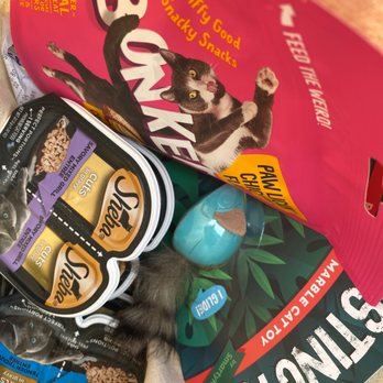 PetSmart - Sheba cat food, snacks and toy for my grand cat Atum. - Pet Stores Near Me - PHILADELPHIA, Pennsylvania