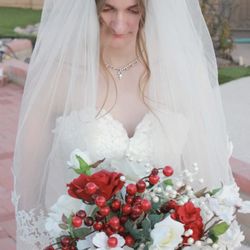 Queen Designer Judy - Rent your bouquet