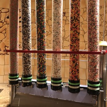 Goofy's Kitchen - Omg toppings! - American Near Me - Anaheim, California
