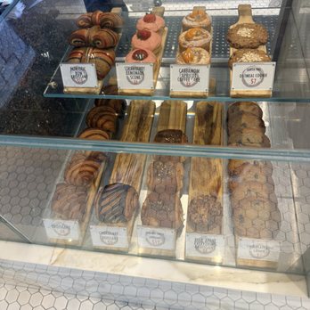 Stir - Gorgeous desserts that taste great!! Well priced for what they are!! - Cafes Near Me - Westlake Village, California