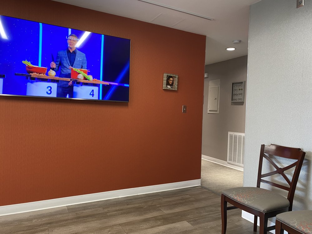 VOLUNTEER EYECARE Updated August 2024 730 W Lamar Alexander Pkwy