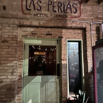 Las Perlas - Cocktail Bars Near Me - Austin, Texas