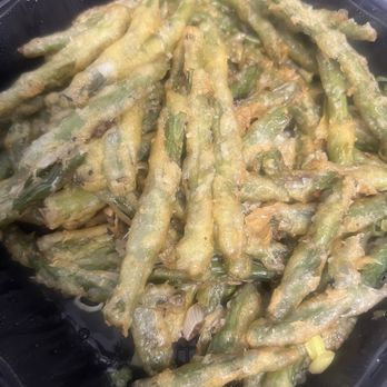 The Wok - Salt n Pepper green beans- saturated with oil & soggy. Probably better to eat at dine-in. Definitely not good for delivery. - Chinese Near Me - Sacramento, California The Wok - Salt n Pepper green beans- saturated with oil & soggy. Probably better to eat at dine-in. Definitely not good for delivery. - Chinese Near Me - Sacramento, California