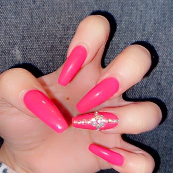 V Nails & Spa - full-set acrylic gel nails - Nail Salons Near Me - Madison, Wisconsin V Nails & Spa - full-set acrylic gel nails - Nail Salons Near Me - Madison, Wisconsin