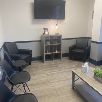 Absolute Quick Care - Waiting area - Walk-in Clinics Near Me - Ocala, Florida