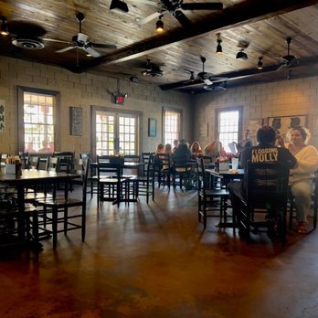 Mojo Old City BBQ - The dining area at Mojo's - Barbeque Near Me - St. Augustine, Florida Mojo Old City BBQ - The dining area at Mojo's - Barbeque Near Me - St. Augustine, Florida