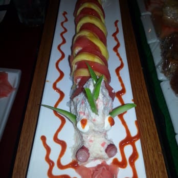 Little Tokyo - Special Dragon presentation of the LSU roll - Japanese Near Me - Boutte, Louisiana