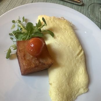 Four Seasons Hotel - Omelette - Hotels Near Me - New York, New York Four Seasons Hotel - Omelette - Hotels Near Me - New York, New York