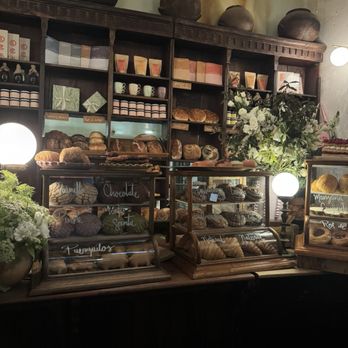 Panadería Rosetta - Bakeries Near Me - Ciudad de Mexico, DIF Panadería Rosetta - Bakeries Near Me - Ciudad de Mexico, DIF