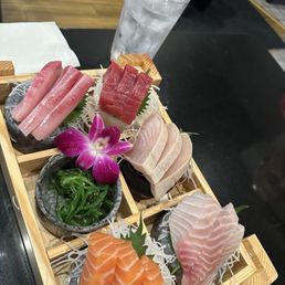 Sushi Combo B Sushi Combo B