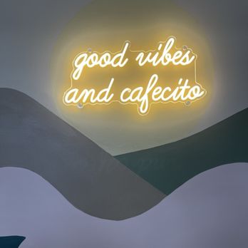 Dahlia Coffee - Coffee Roasteries Near Me - Cleveland, Ohio