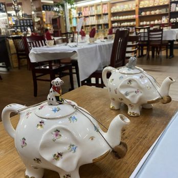 Chado Tea Room - Cute pots of tea - Tea Rooms Near Me - Torrance, California