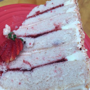Down On Grayson - Great strawberry cake - New American Near Me - San Antonio, Texas Down On Grayson - Great strawberry cake - New American Near Me - San Antonio, Texas