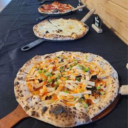 Terrible Gerald's - Crab Ragoon pizza & cheesy bread