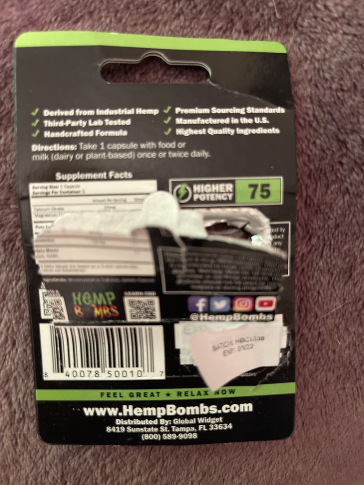 SMOKER’S ALLEY GALLERY Updated September 2024 20745 E 13 Mile Rd